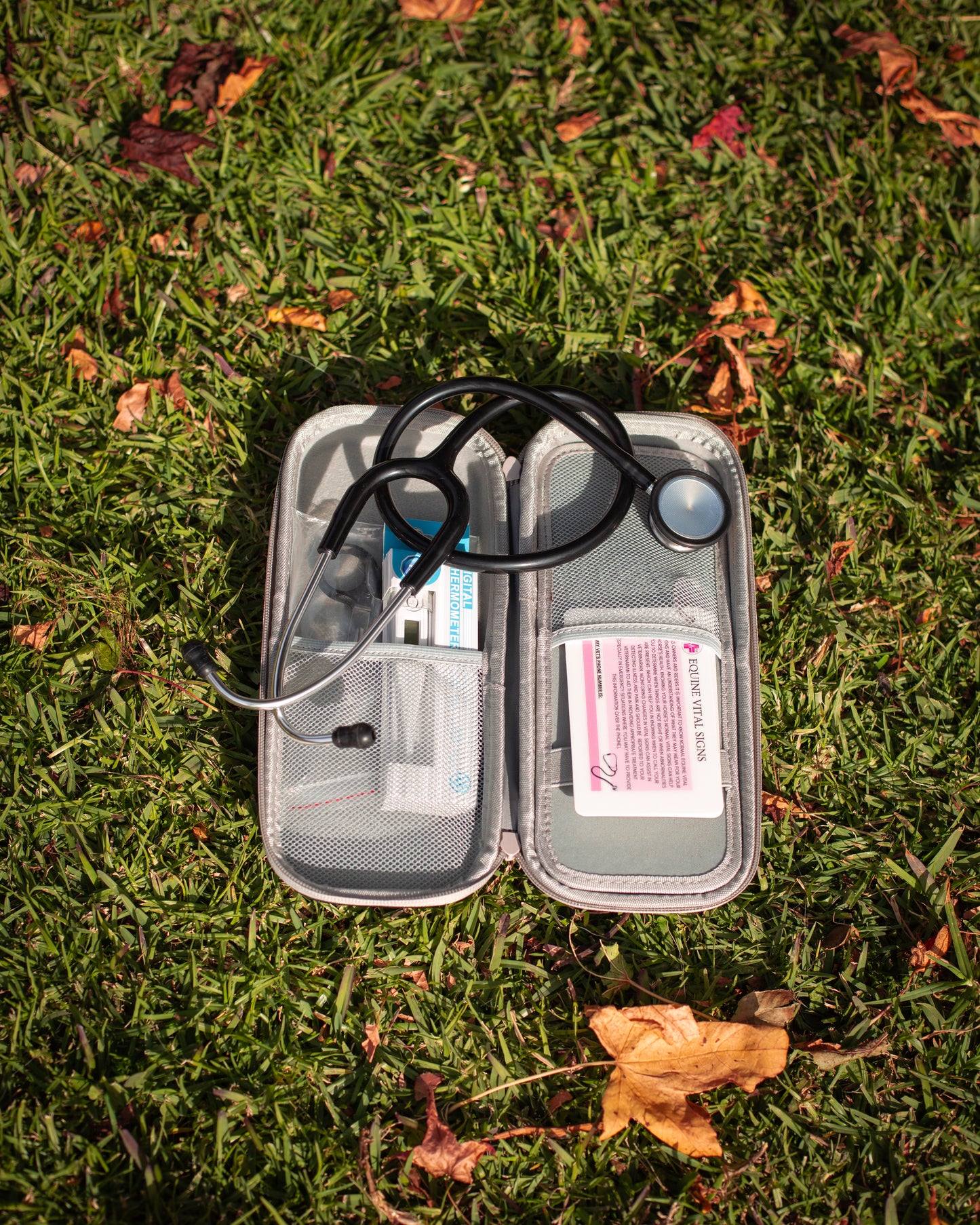Deluxe Vitals Kit